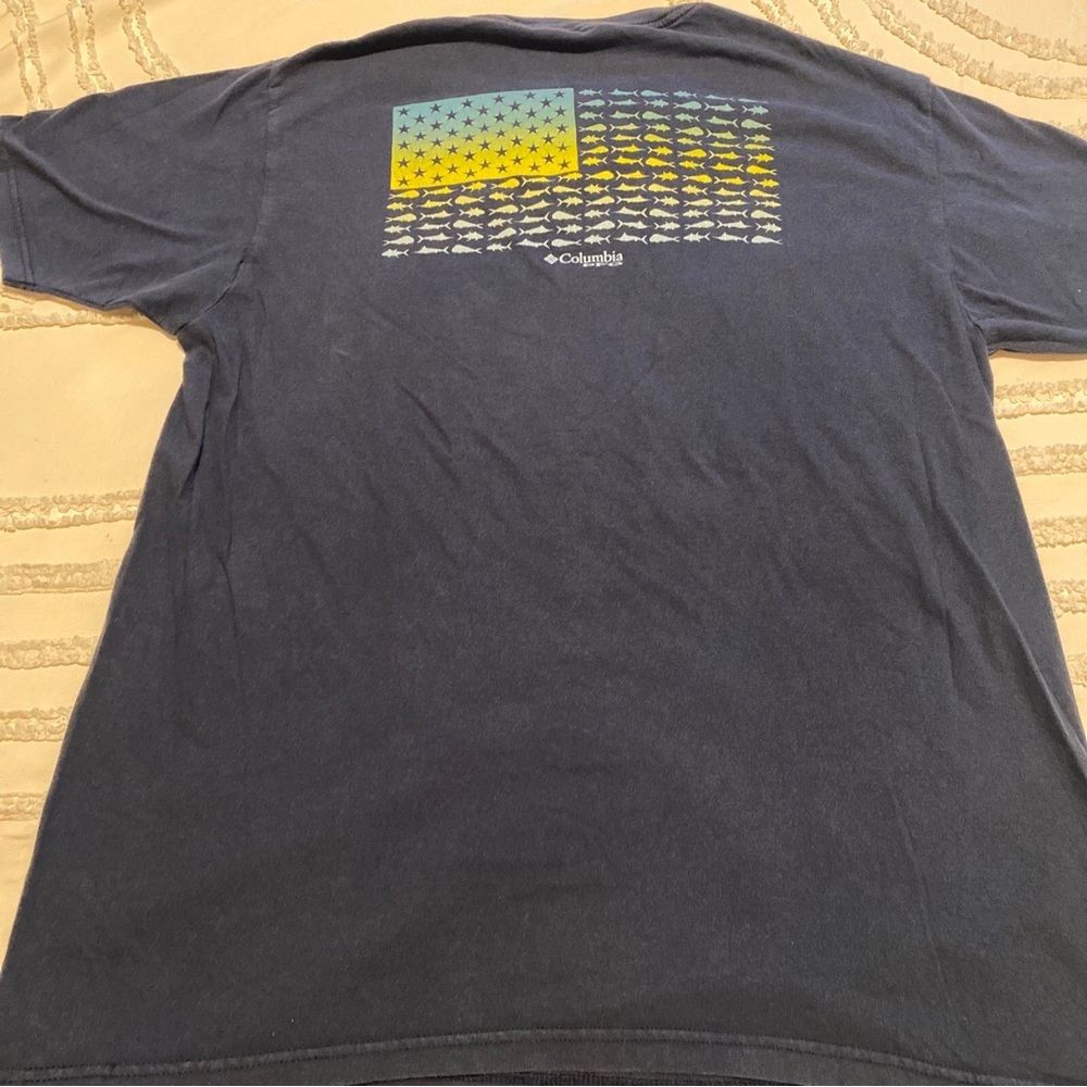 Columbia Navy Graphic Fish Flag Tee